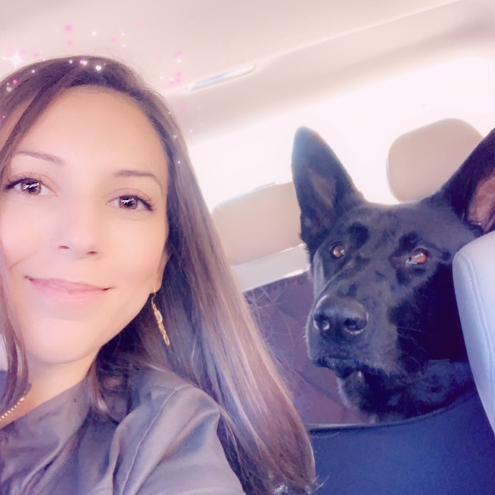 Meet your Posher, Kelly